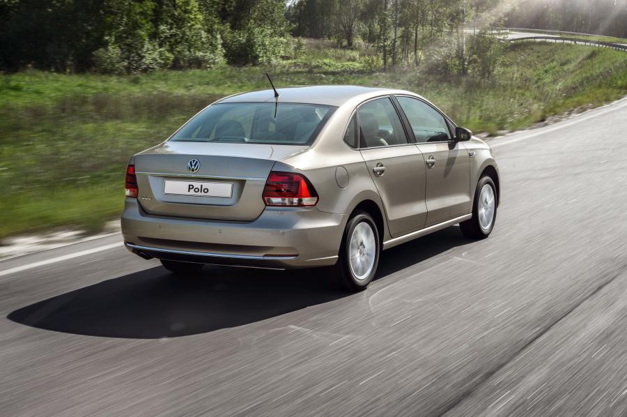  Volkswagen Polo Sedan 2015 года  (фото 24 из 30)
